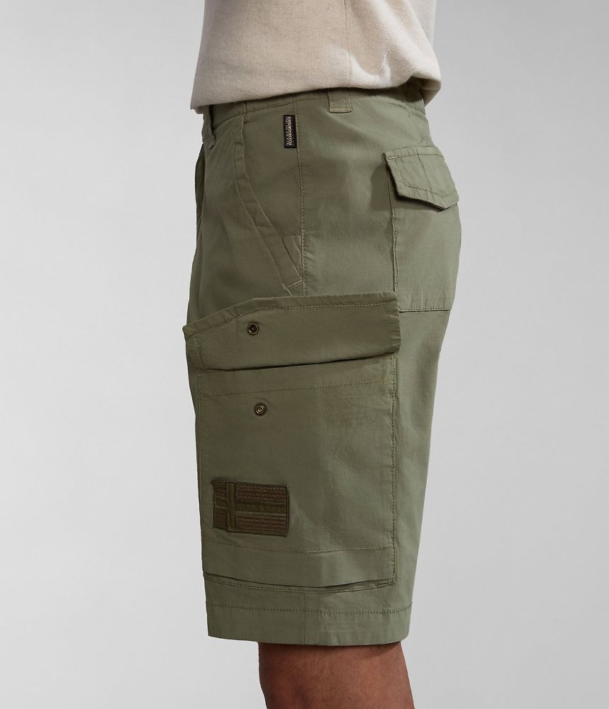 Napapijri Horton Bermuda Shorts Korte Broek Heren Groen | HYKOFLP-34